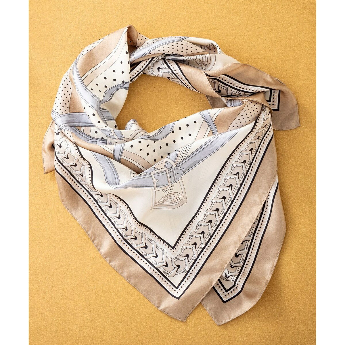 ベルトモチーフ柄スカーフ／23区（23KU）のサムネイル