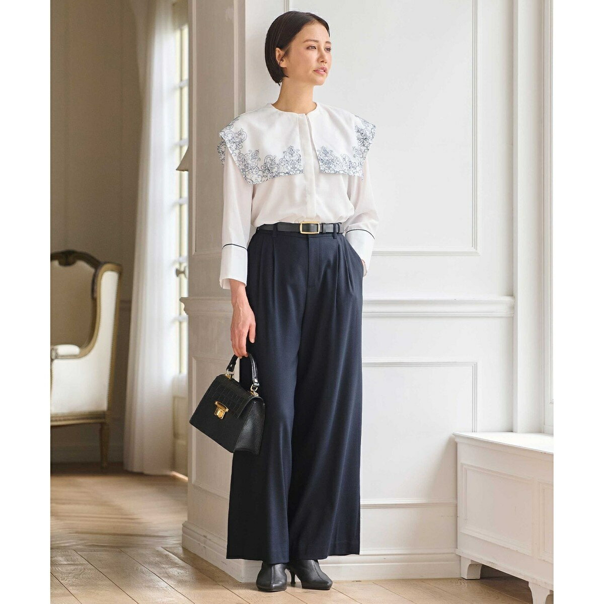 【2WAY・洗える】コードエンブロイダリー襟付き ブラウス／自由区（JIYU-KU）