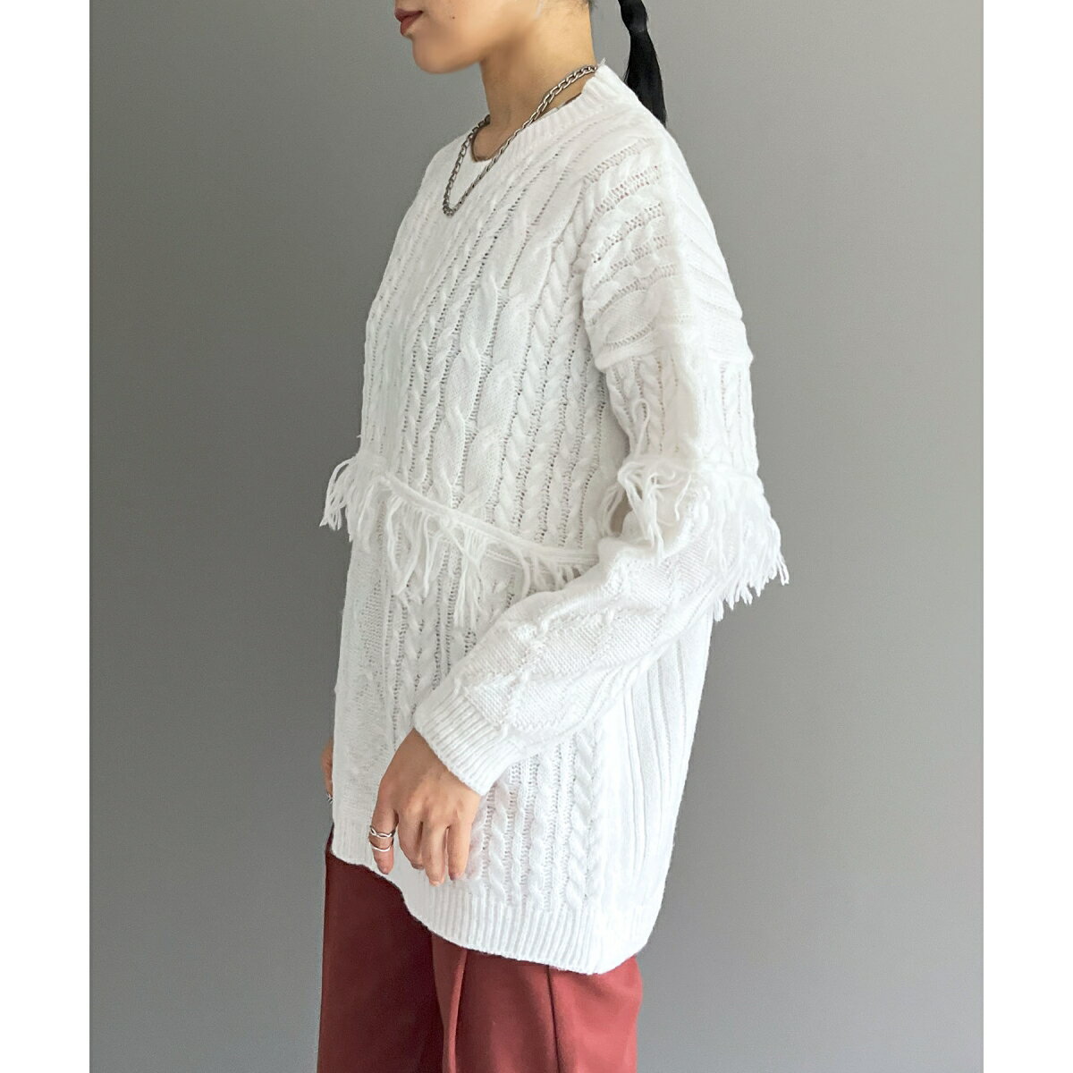 マルチケーブルフリンジオーバーニットプルオーバー／ジュエローブ（Jewelobe）