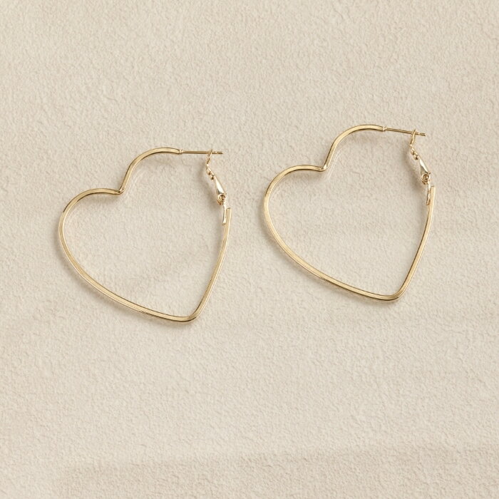 ハートフープピアス　ゴールド／フィービィー（Phoebe）