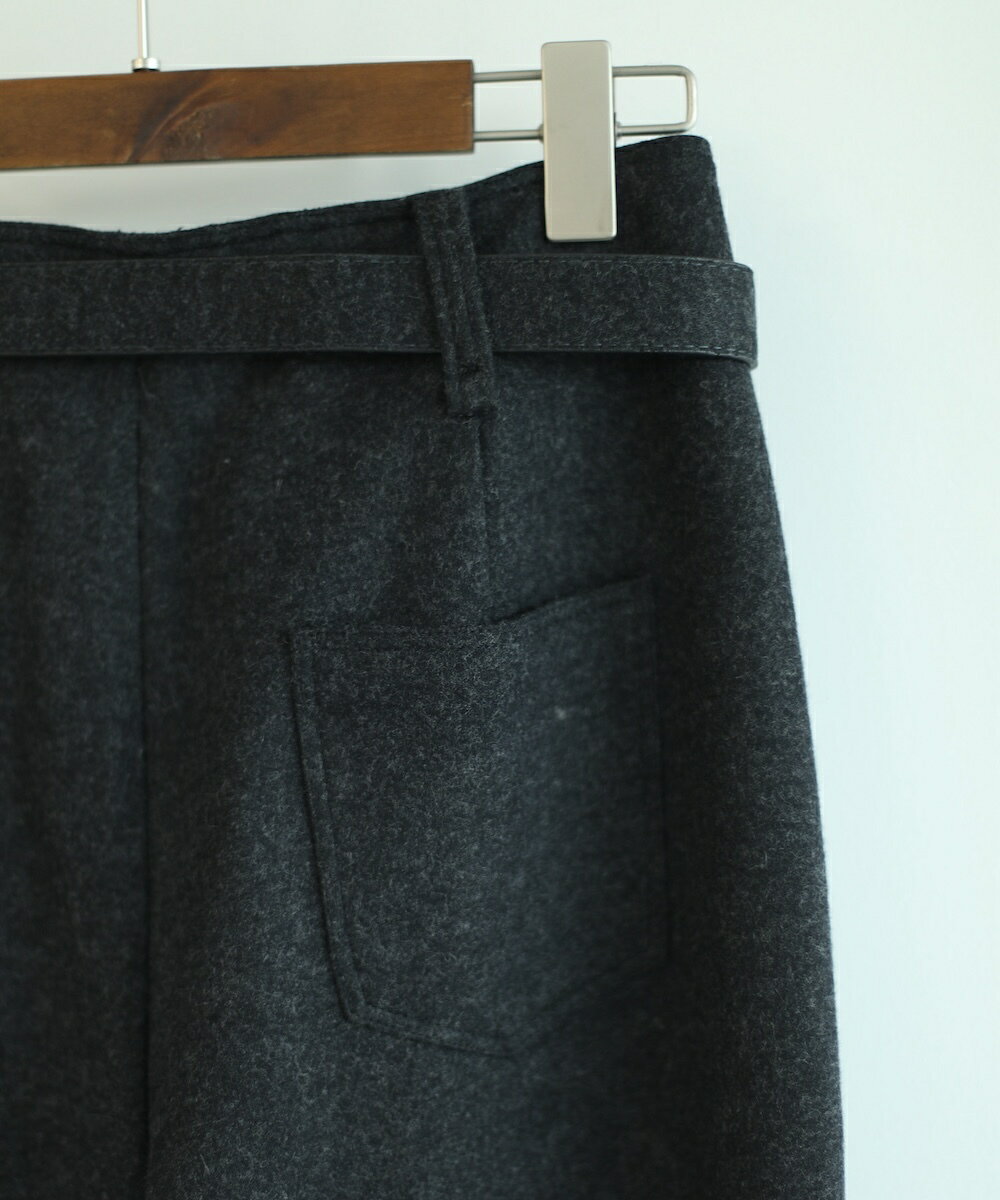 【DECADECLASSIC】テーパードパンツ／ディケイドクラシック（DECADE CLASSIC）