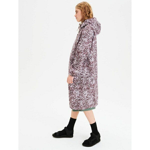 透湿防水ロングフーデッドパッカブルジャケット／エーグル（AIGLE）