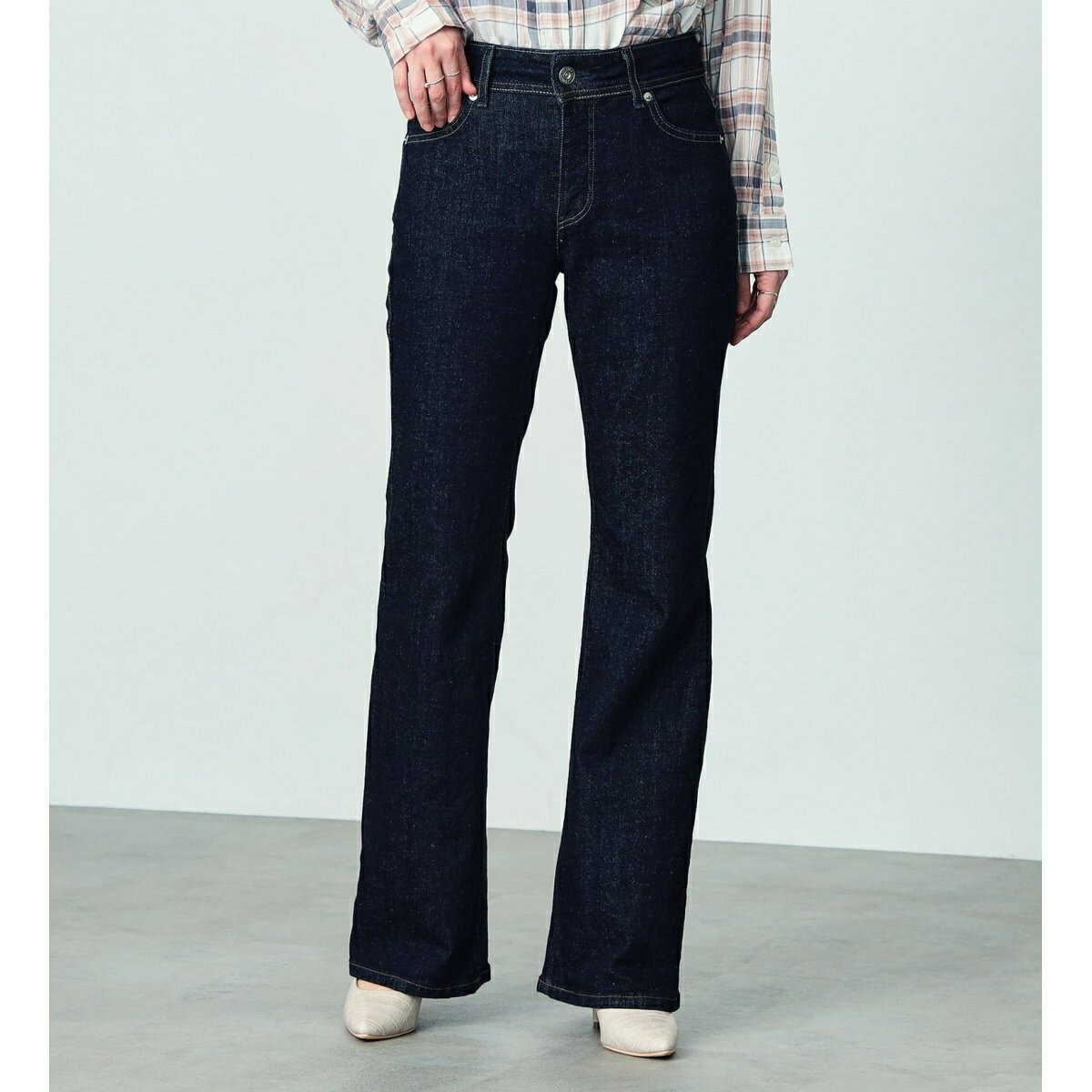 EDWIN LADIES インターナショナルベーシック ブーツカットデニムパンツ／エドウィン（EDWIN）