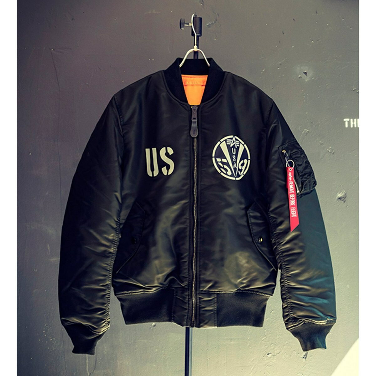 【直営店限定】スペシャルプリントMA-1 USスペック（USAAF）／アルファ インダストリーズ（ALPHA INDUSTRIES）