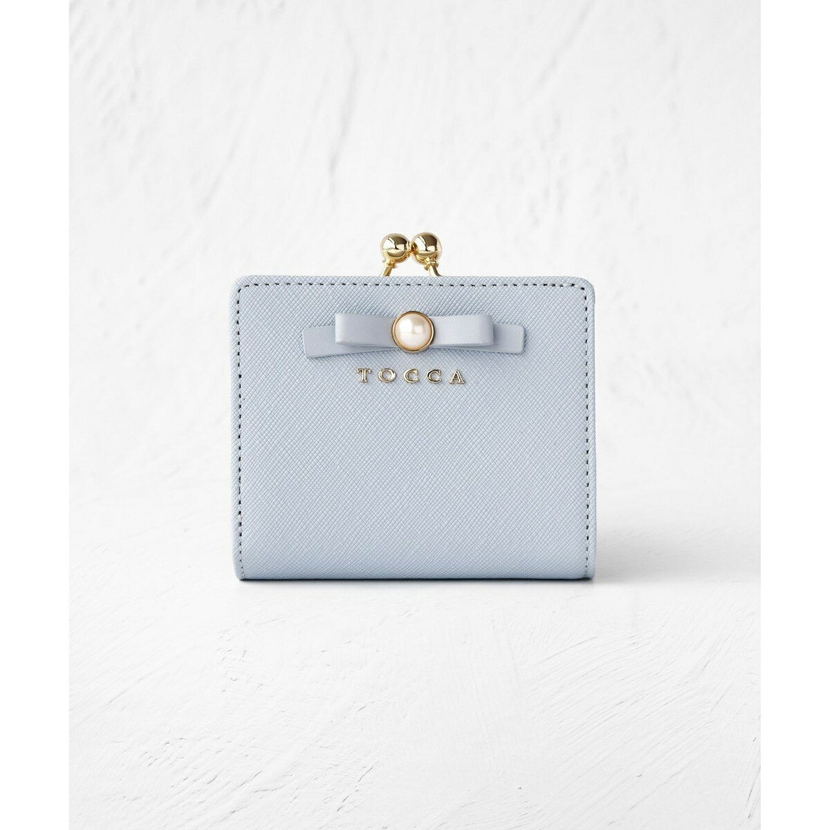 【新色ブルー登場】PEARL KNOT BIFOLDWALLET 財布／トッカ（TOCCA）