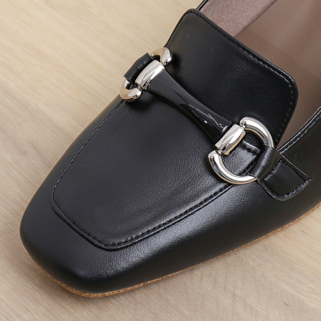 ビットヒールローファー／アルテミス by ダイアナ（artemis by DIANA）