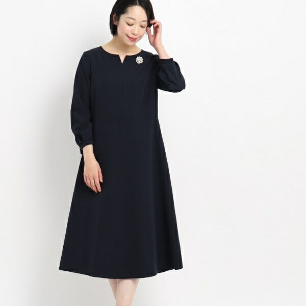 【入卒／セレモニー】ダブルクロスワンピース／デッサン（Dessin）のサムネイル