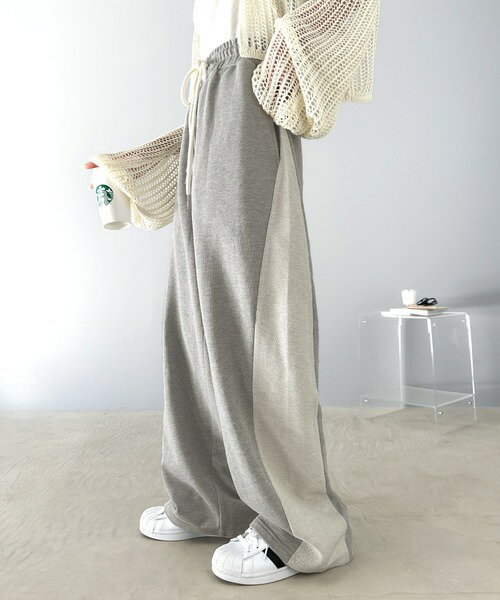 《JaVaジャバ コラボ》ゆるっと穿きこなす。サイド切り替え裏使いスウェットパンツ／クラシカルエルフ（Classical Elf）