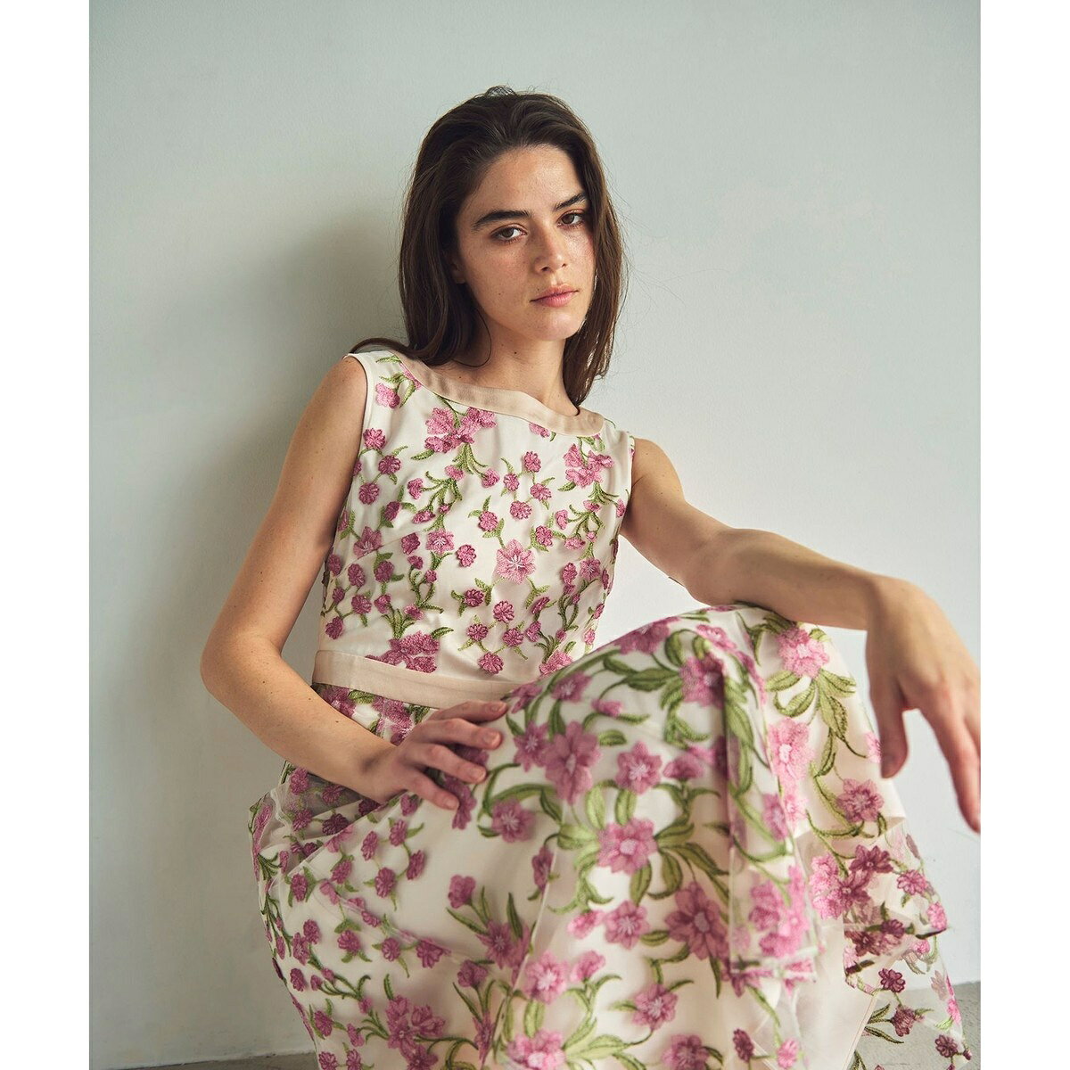 スモール3Dフラワードレス／グレースコンチネンタル（GRACE CONTINENTAL）のサムネイル