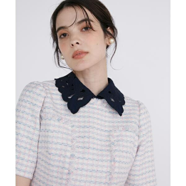 ヴィンテージ風レース刺しゅう付け衿／マーリエ ル カセット（Maglie le cassetto）