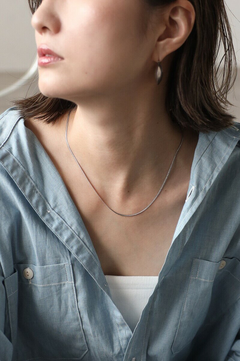 サージカルスネークチェーンネックレス／ボンジュールサガン（BONJOUR　SAGAN）