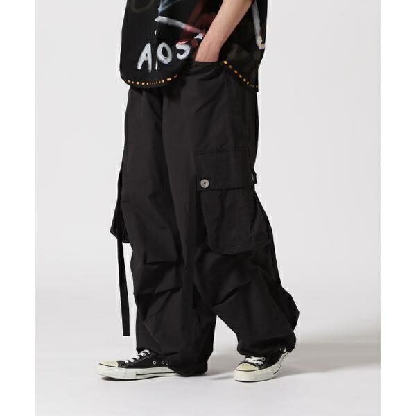 A.F ARTEFACT／エーエフアーティファクト／別注 NYLON WIDE CARGO PANT／ロイヤルフラッシュ（ROYAL FLASH）