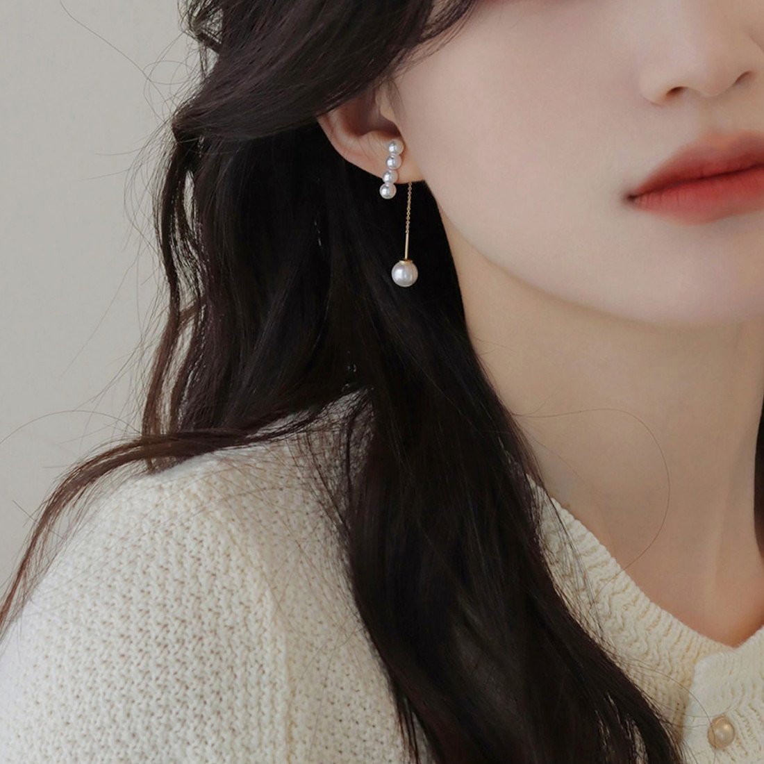 イミテーションパールロングピアス／フォースメント（Forcement）