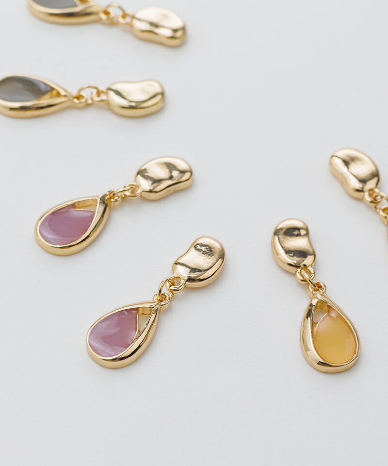 【ノンニッケル】カラーメタルドロップ／貼るだけピアス PiPPi（Harudake Pierce PiPPi）