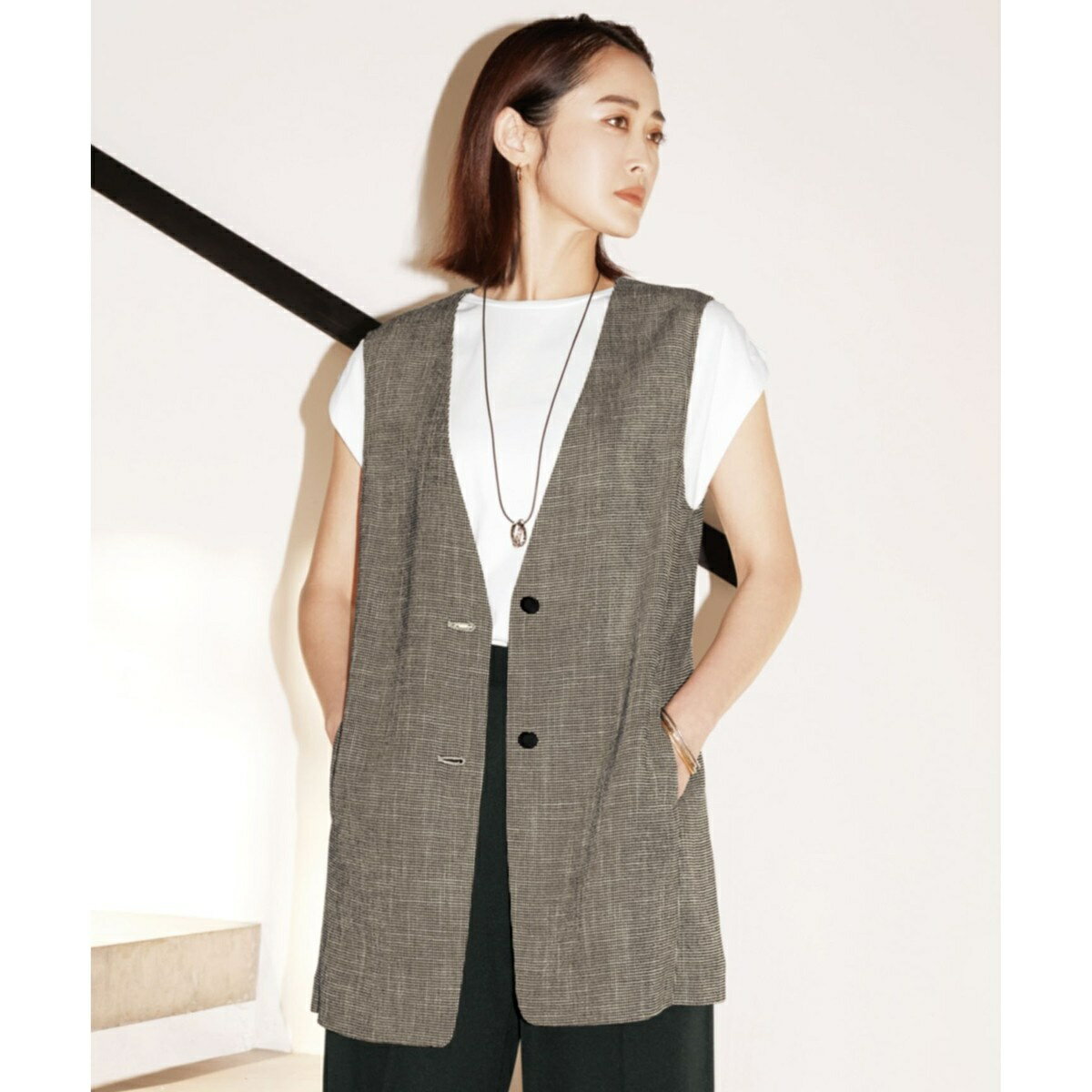 【洗える】ライトカラミミドル丈 ジレ／自由区（JIYU-KU）