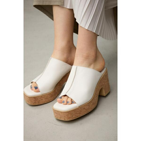 センターシームコルクウェッジサン