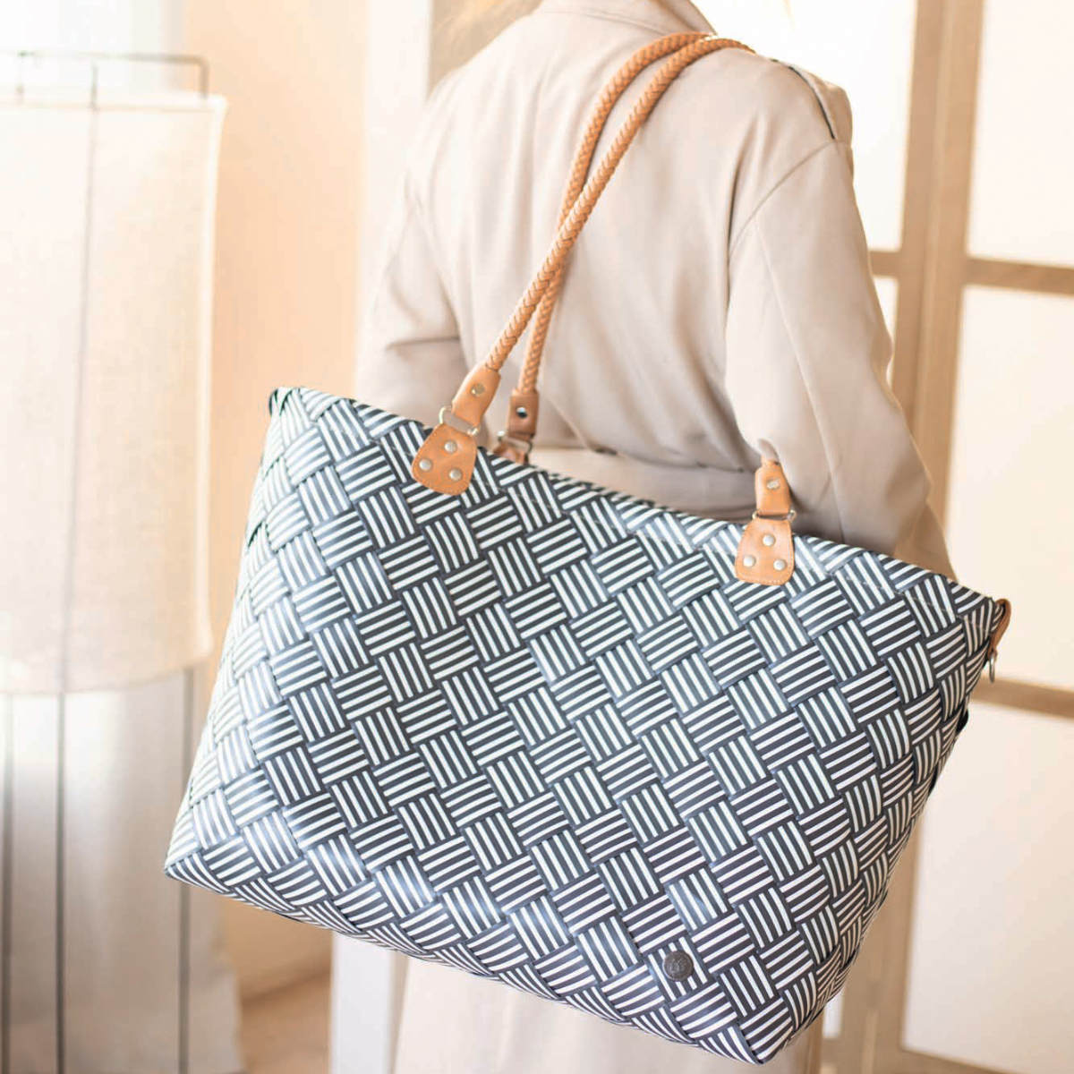 Handed By バッグ Saint Maxime 大き目 ハンドメイド 収納／ハンデッドバイ（Handed By）