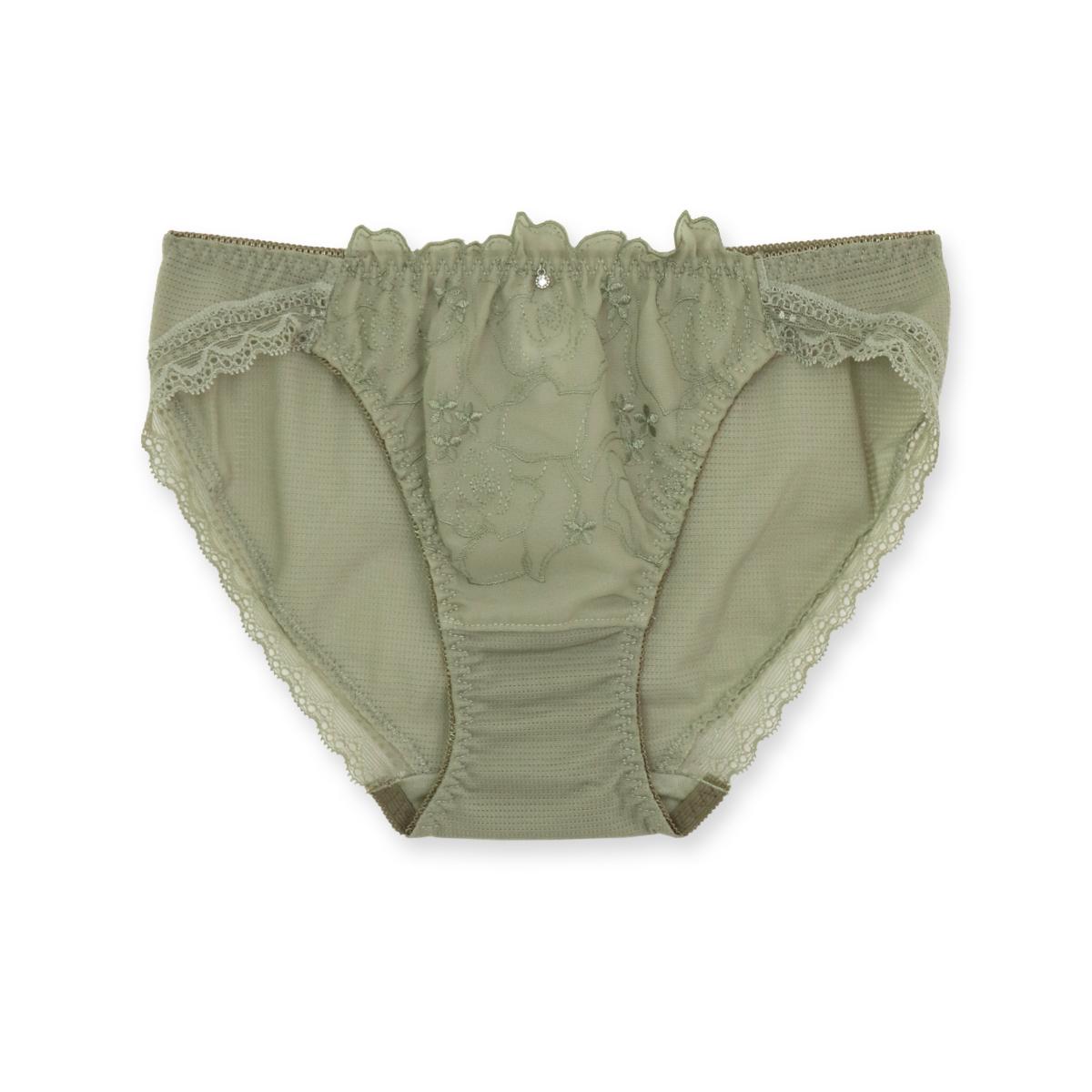 フェミニンなナチュラルデザイン使いやすいノーマルショーツ「ナチュラルデイリーノンワイヤーブラ001」／フランデランジェリー（fran de lingerie）