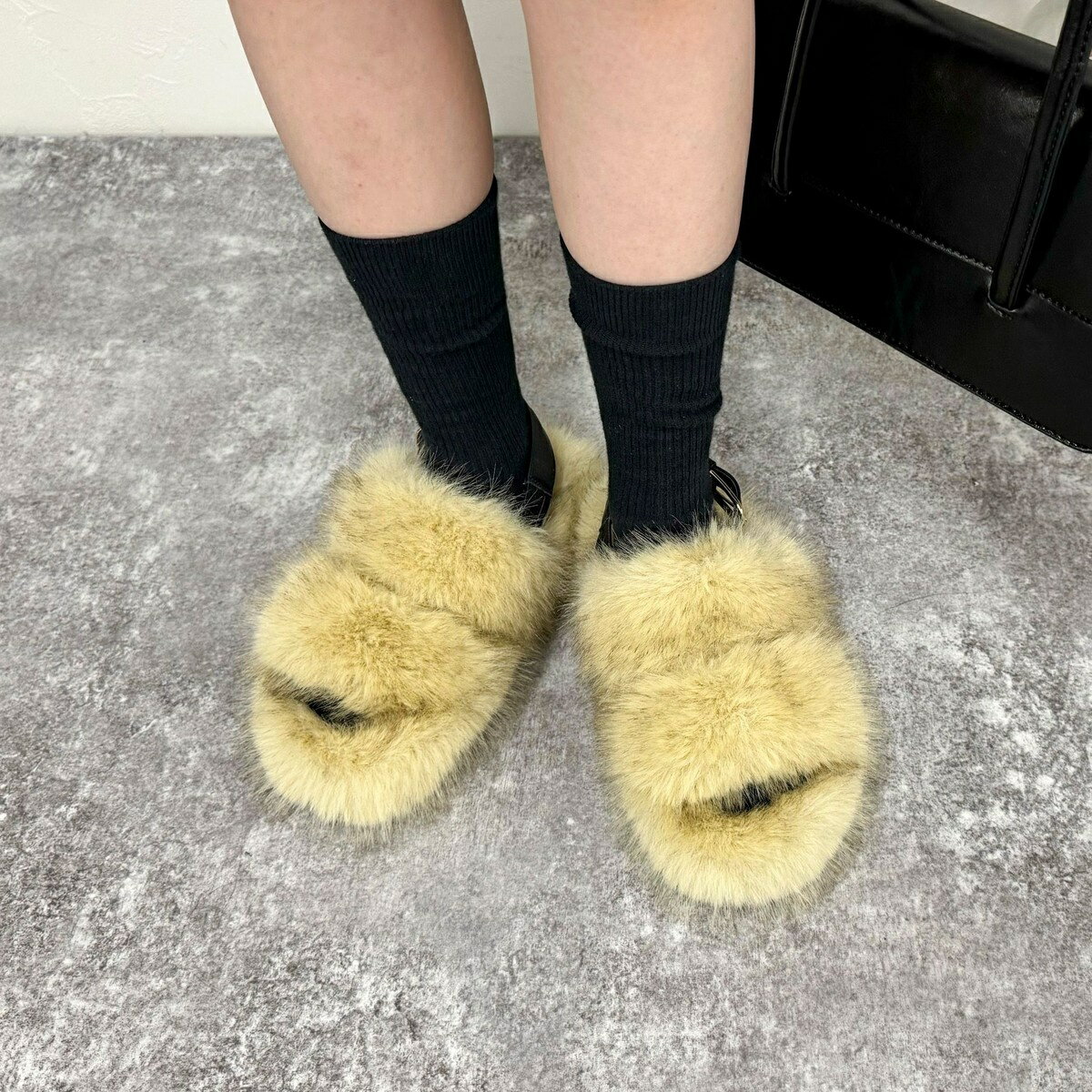 楽天市場】ugg サンダル ファー(カラーイエロー)(レディース 楽天市場】ugg サンダル ファー(カラーイエロー)(レディース