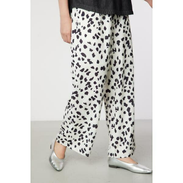 Variation リラックスパンツ／ロデオクラウンズ ワイドボウル（RODEO CROWNS WIDE BOWL）