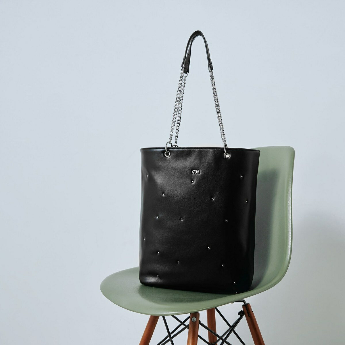 GYDA(ジェイダ)タテ型トートバッグ A4対応 GY-B236 スタッズ／ジェイダ（GYDA）