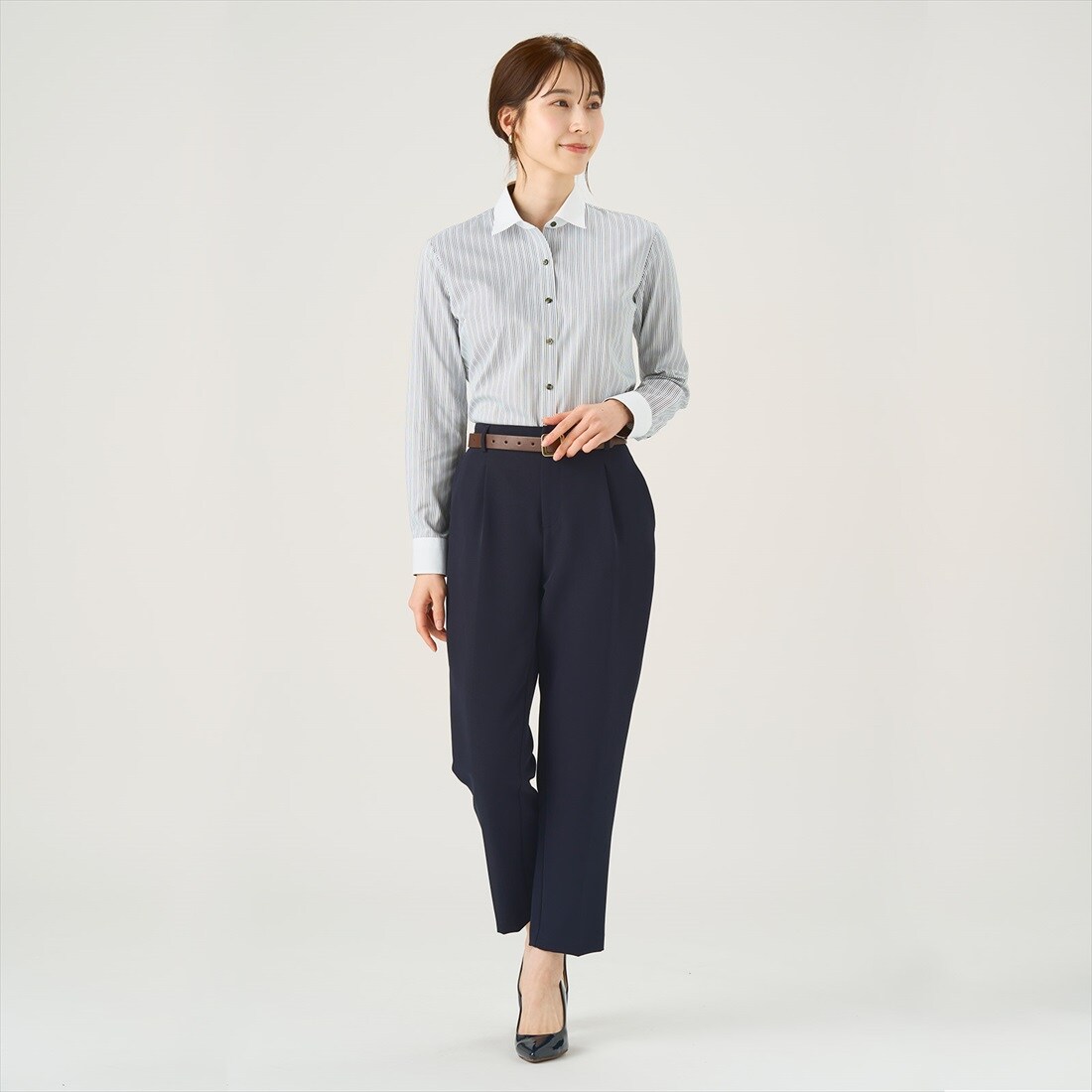 【透け防止】 形態安定 クレリックワイド衿 長袖 レディースシャツ／ブリックハウス（BRICKHOUSE）