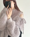 【mily bilet】秋冬も、ちらっと女性らしい肌見せ。肩スリットシャギーニットプルオーバー/クラシカルエルフ(Classical Elf)