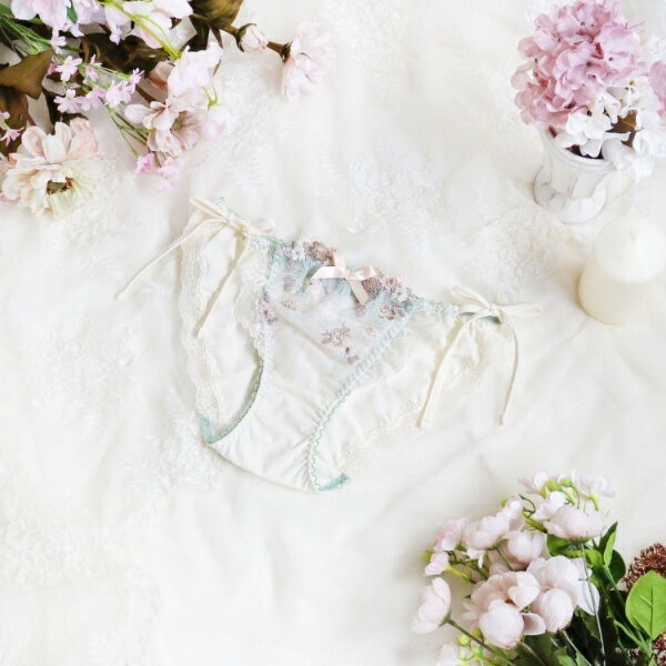 アレッタ リボンショーツ／リサマリ（Risa Magli）