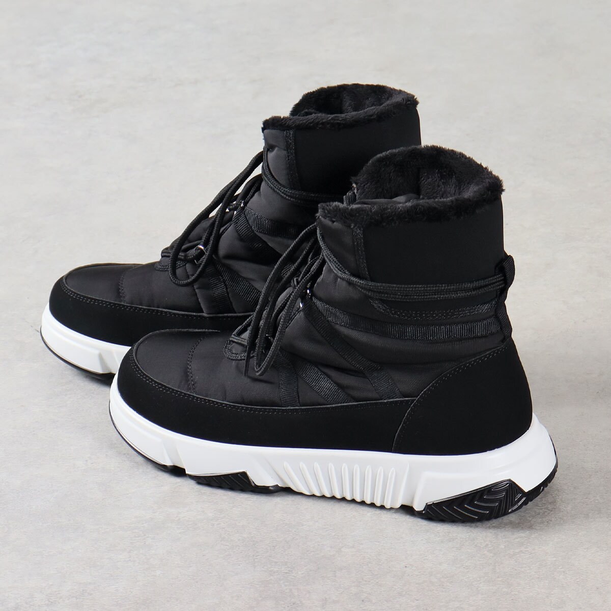 【24秋冬新作】屈曲性抜群★超軽量ソール レースアップナイロン防寒ブーツ★3216／リバティドール（Liberty Doll）