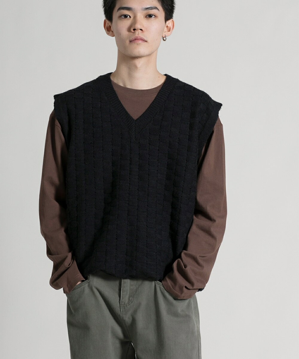 【aimoha neo】 Textured V-Neck Sweater Vest ニットベスト／アイモハ（aimoha）