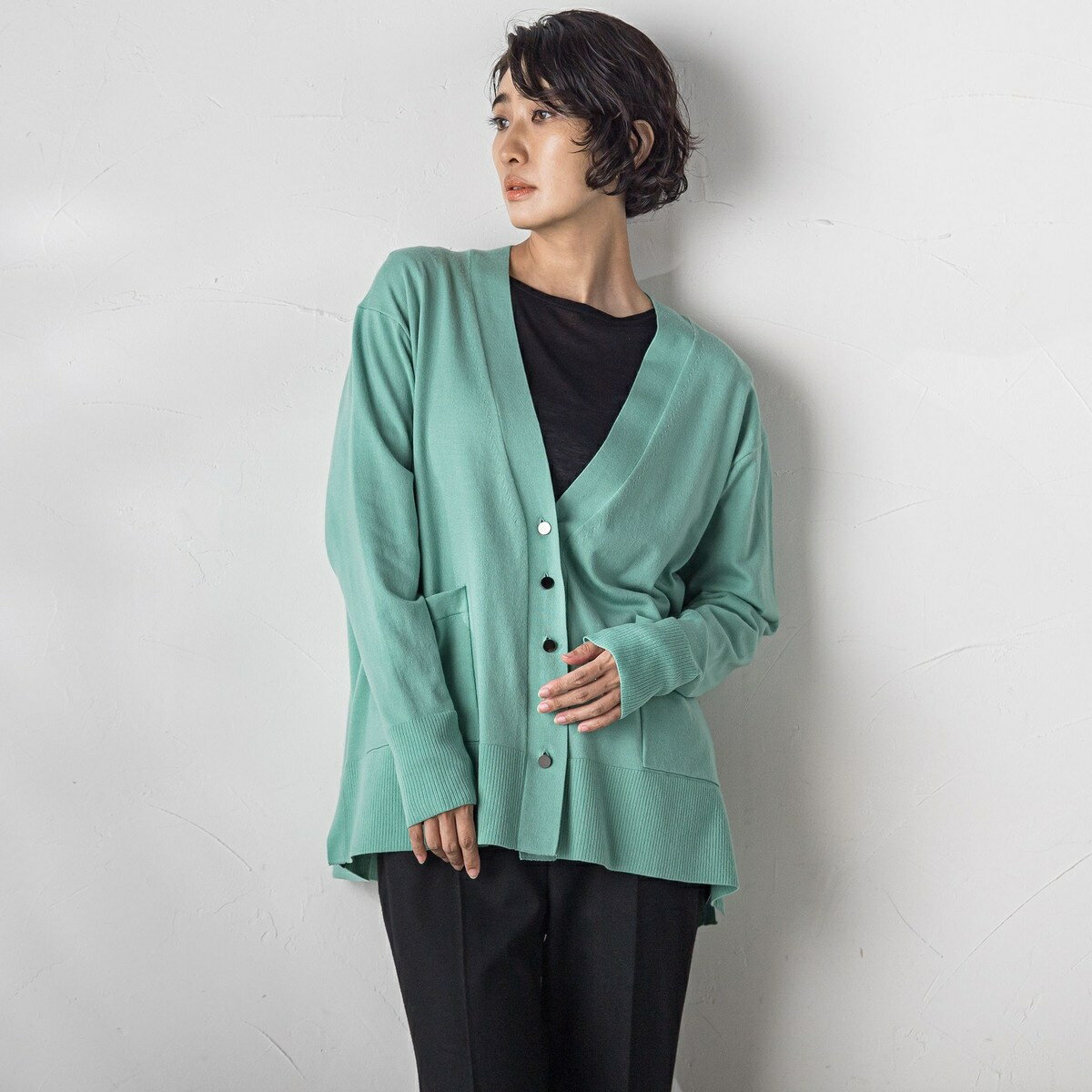 【カタログ掲載】EMPIRE Vネックカーディガン≪手洗い可能≫／ラエフ（la.f...）