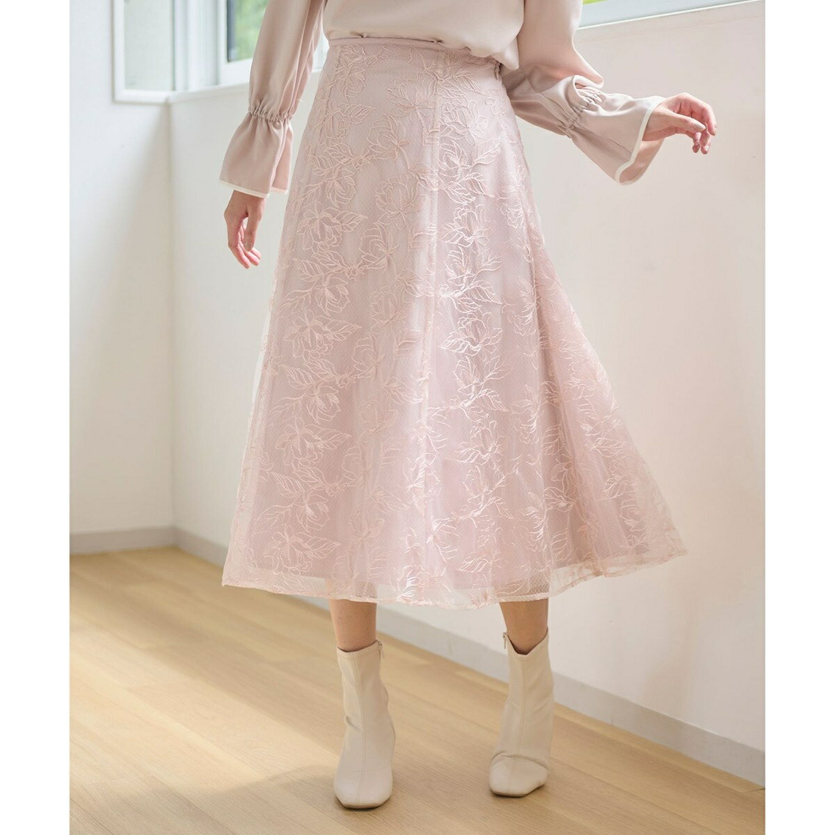 フレアレース スカート／フェルウ（Feroux）