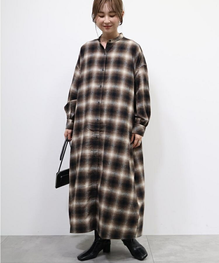 バンドカラーチェックシャツワンピース／アメリカンホリック（AMERICAN HOLIC）のサムネイル