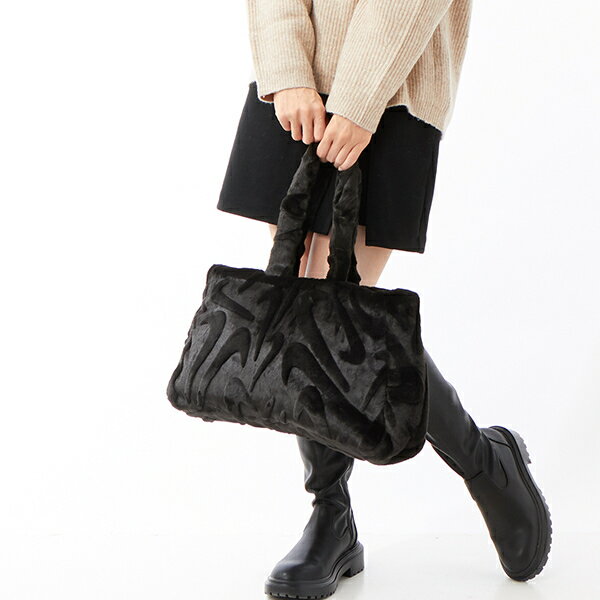 NIKE/ナイキ/NK NSW FX FUR TOTE/フェイク ファー トート (10L)／ナイキ（NIKE）(4)