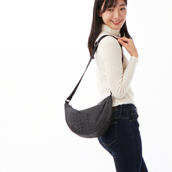 ハーネスナイロンジャガードボディバッグ／ホワイ（WHY）