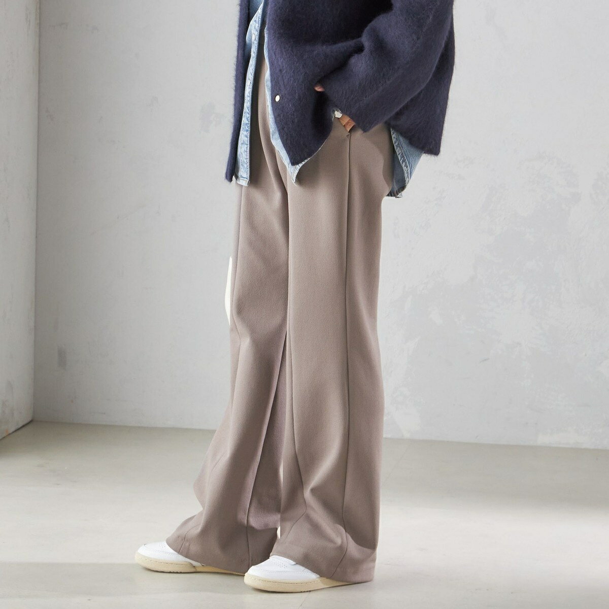 〈手洗い可能〉ストレッチ フレア パンツ／シップス（SHIPS）