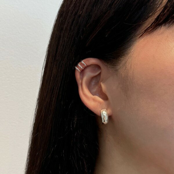 【Nina＆Jules】トリプルシルバーイヤカフ／ニナ・エ・ジュール（Nina＆Jules）