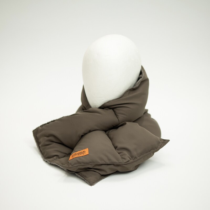 UOパファー差し込みマフラー/キルト/マフラー/ストール/防寒／ユニバーサルオーバーオール（UNIVERSALO..