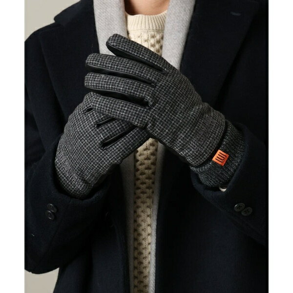 【UNIVERSAL OVERALL】メルトングローブ／アー・ヴェ・ヴェ（a.v.v）