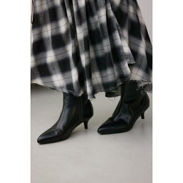 ポインテッドトゥブーツ／アズールバイマウジー（AZUL BY MOUSSY）