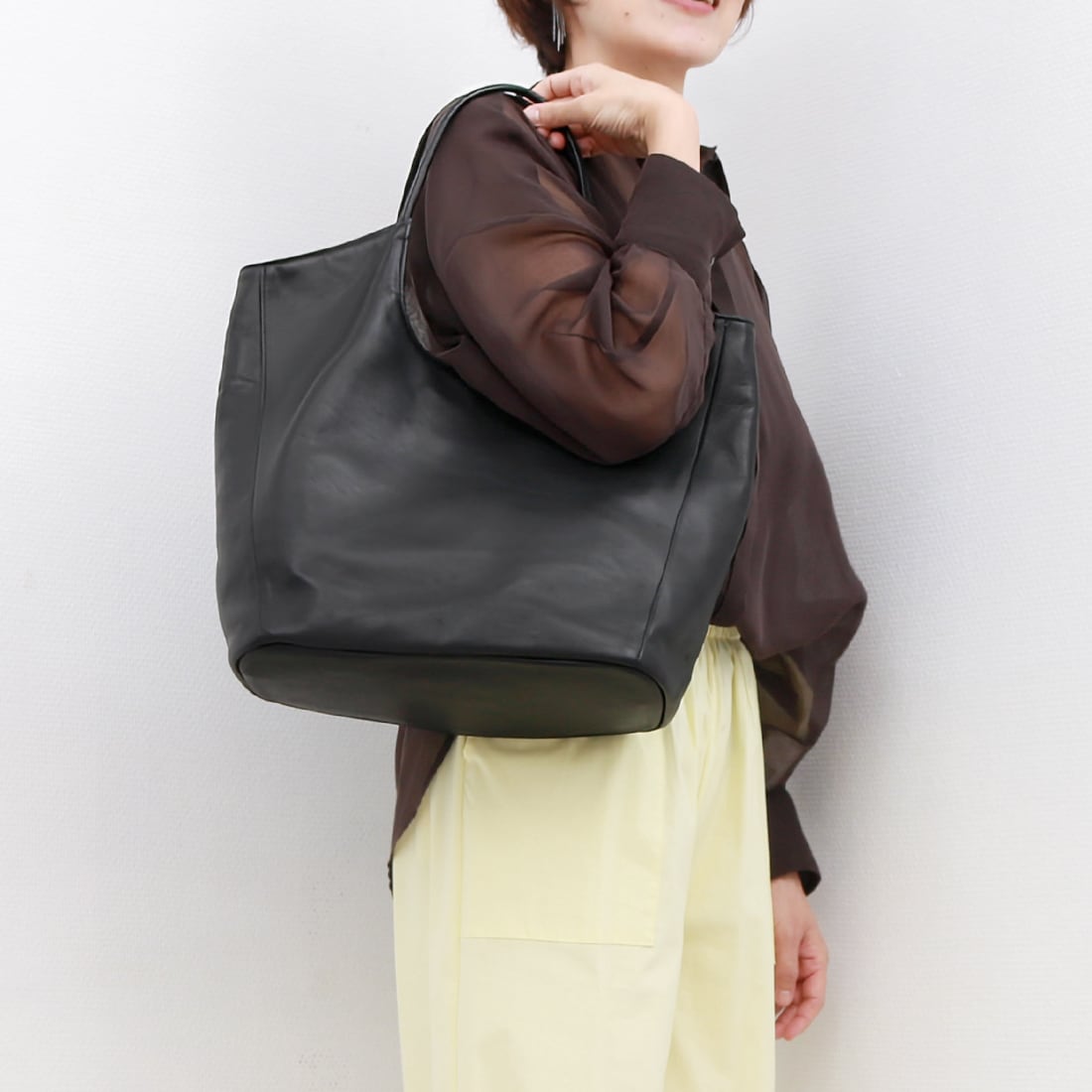 【A4ファイル対応】ペルケ perche / ガーメントレザー・サスティナブルサークルトート／ペルケ（perche'）