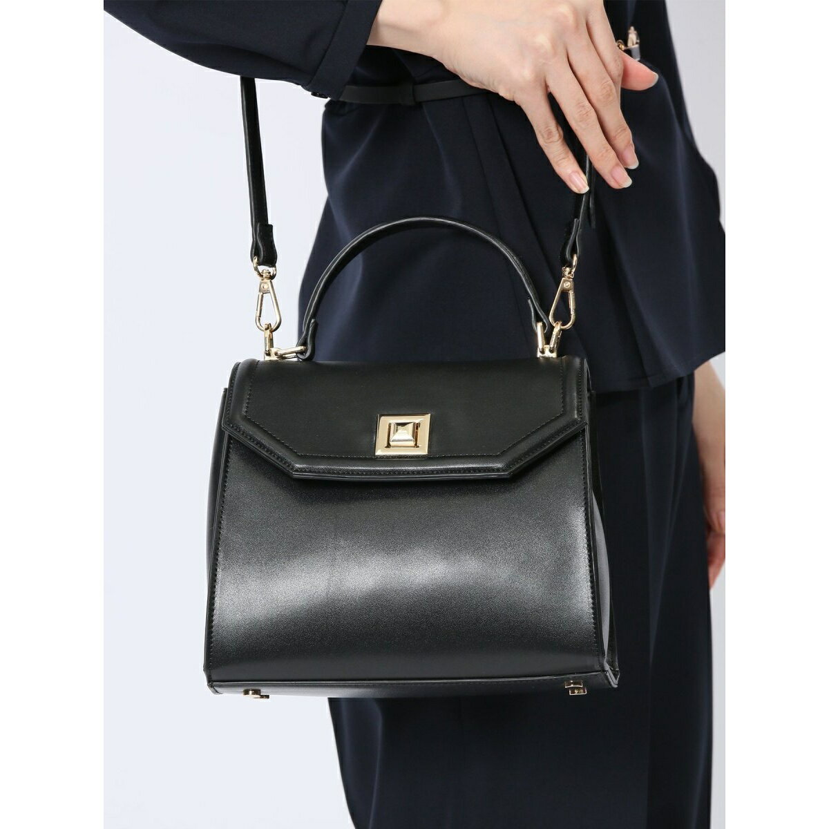 m.f.エディトリアル 角ひねり金具付き 2WAYハンドバッグ／m.f.エディトリアル（m.f.editorial）