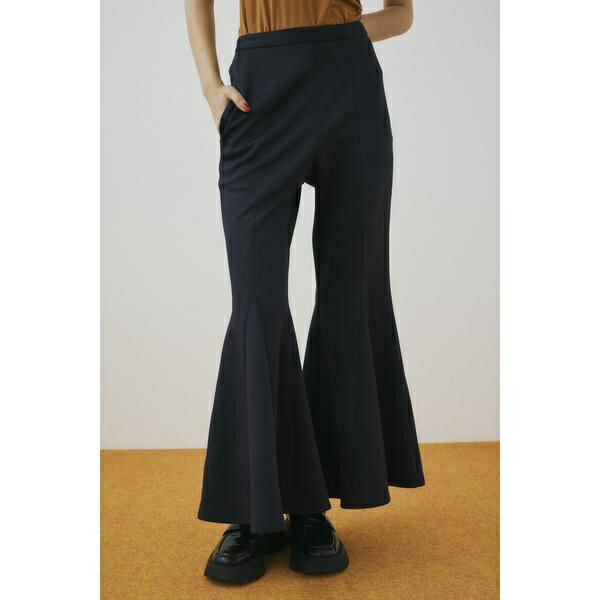 Flare pants／ヘリンドットサイ（HeRIN.CYE）