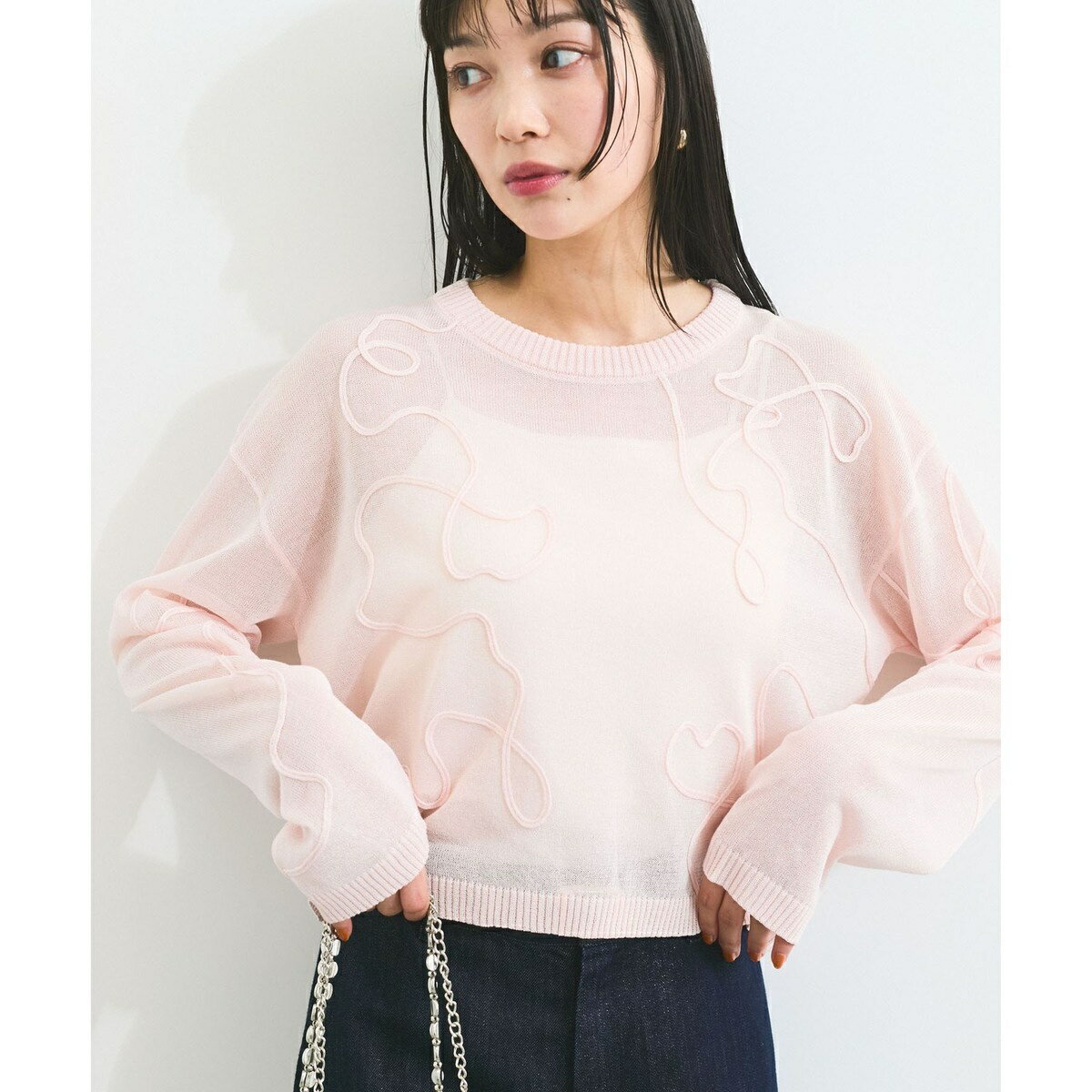 コード刺繍シアーニット／ビス（VIS）