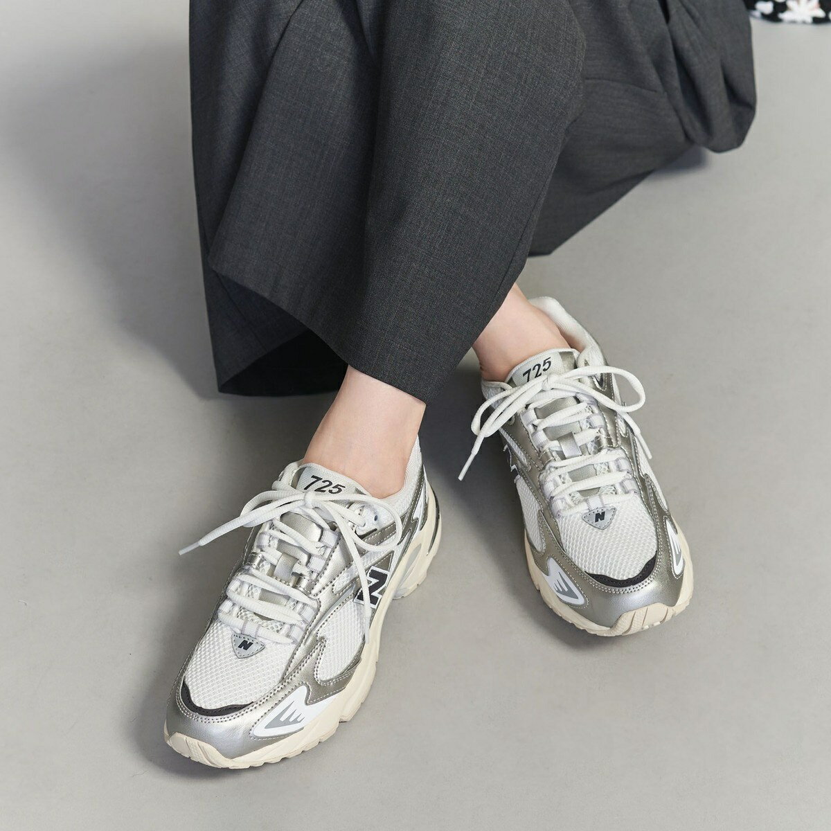 ＜New Balance＞ML725C/スニーカー／ビューティー＆ユース ユナイテッドアローズ（BEAUTY＆YOUTH）のサムネイル