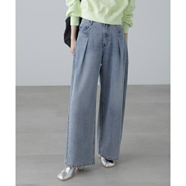 スタッズ付きタックワイドデニムパンツ／フリーズマート（Free's Mart）