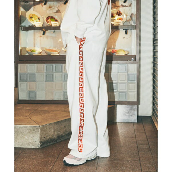 551蓬莱×UR　SWEAT PANTS／アーバンリサーチ（URBAN RESEARCH）のサムネイル