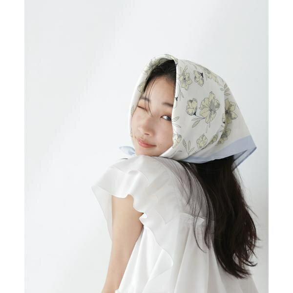 コミックフラワースカーフ／ナチュラルビューティーベーシック（NATURAL BEAUTY BASIC）