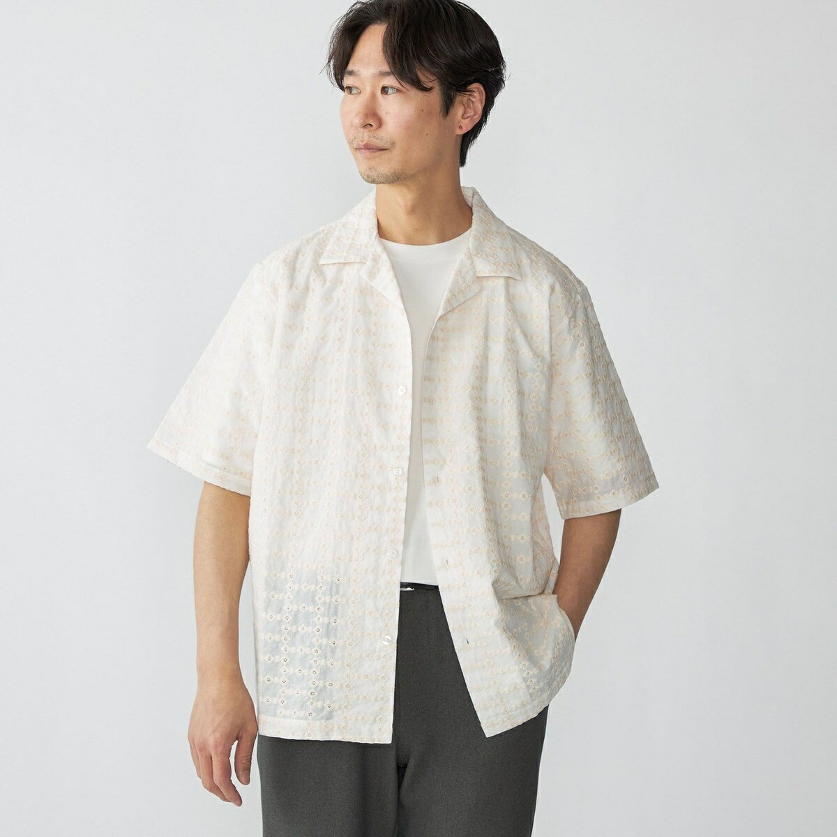 SHIPS: オープンカラー エンブロイダリー ショートスリーブ シャツ／シップス（SHIPS）のサムネイル