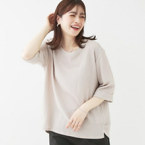 【洗えるS-LL】表面感が魅力 インせず決まる 裾タック5分袖トップス／シューラルー（SHOOLARUE）